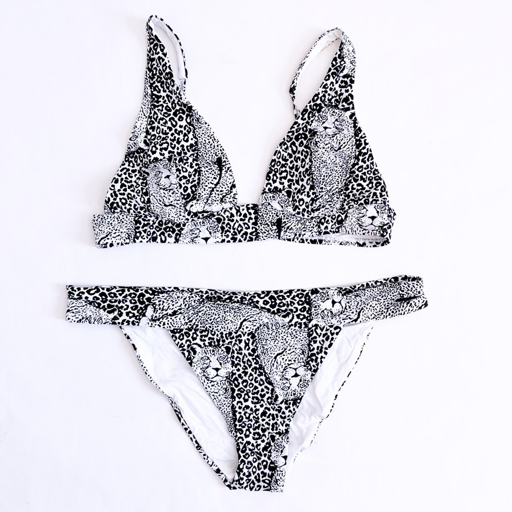 NWOT Zulu & Zephyr Bikini Swimsuit, Black and White Print, US Size 10 (AUS 14)